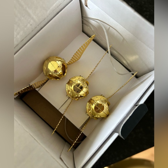 Harry Potter Decor & Gift Set - Picture 9 of 12